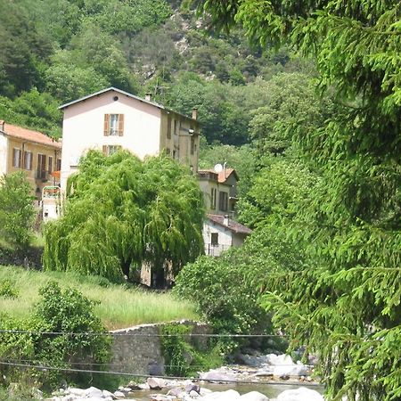 Chambres D'Hotes Le Terminus Fontan Bagian luar foto